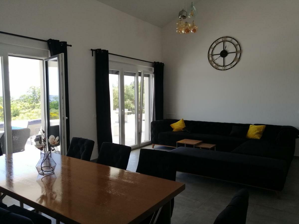 Villa Orao Kaštel Novi Buitenkant foto
